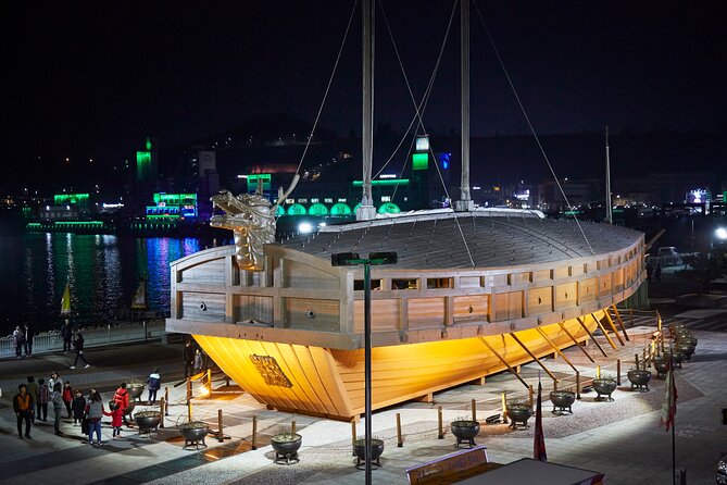 3-Day Korea Western course by K-shuttle Tour from Seoul to Busan - Guides and groups: what the small details really change