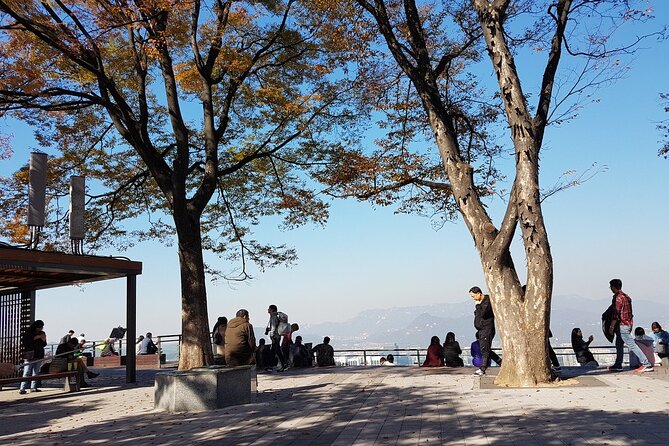 Afternoon Half Day Seoul City Tour, visit Queen's dorm - Hotel Pickup, English Guidance, and the Real Help You Want