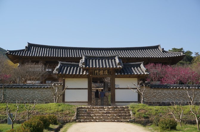 Andong Hahoe Folk Village [UNESCO World Heritage] Private Tour from Seoul - Buyongdae Cliff: A 64-Meter View Over Hahoe Village (About 2 Hours)