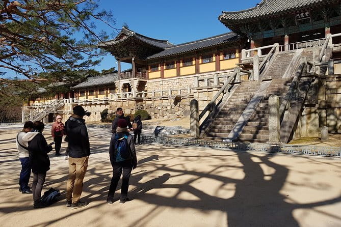 Contemporary & Retro Seoul Private Tour with Local Food Tasting - Dongmyo Flea Market: retro finds, electronics browsing, and how to shop without getting lost