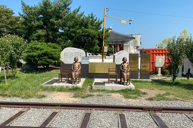 DMZ, Eunpyeong village and Jinkwansa Temple Private Tour - Third Infiltration Tunnel: the stop that shifts how you think about distance