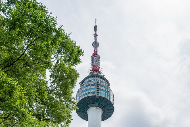 Essence of Seoul, 100% Private Full Day City Tour - Bukchon Hanok Village: hanok streets without the stress