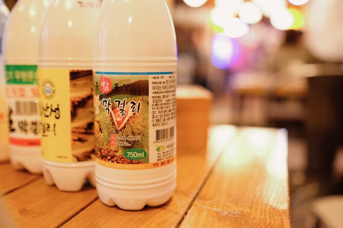 Fortress Night Hike & Snack at a Local Market - The Fortress Walk on Inwangsan: What 90 Minutes Feels Like