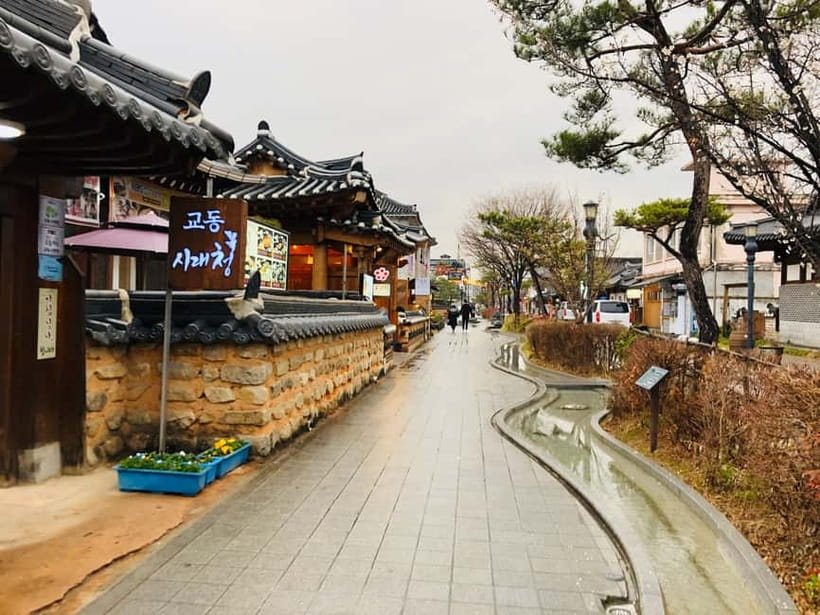 From Seoul: Korea Spring Cherry Blossom Day Tour - Yeongrangho Lake Shores: A calm stroll when the day needs it