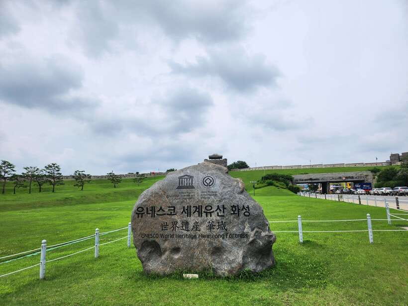 From Seoul: Starfield Library, Hwaseong, Gwangmyeong Cave - What the English Live Guide Changes (and Why It Matters)