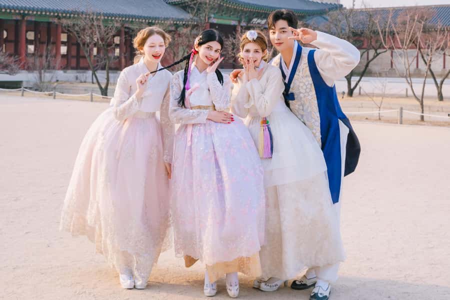 Gyeongbokgung Hanbok Experience at hanboknam - Using your free Gyeongbokgung Palace entry the right way