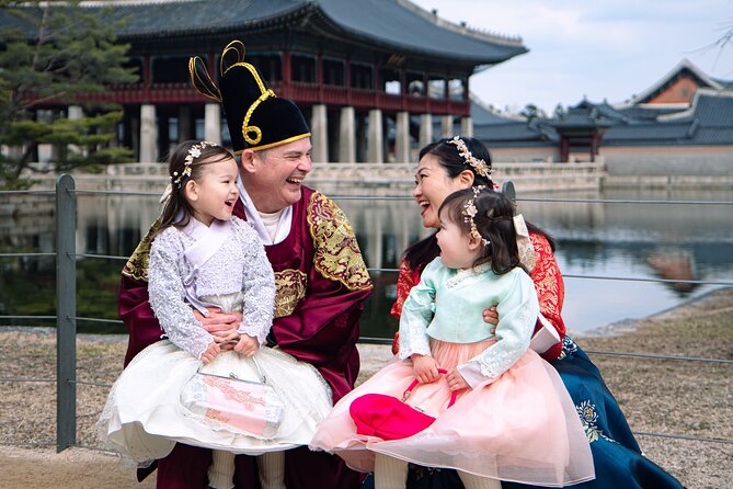Gyeongbokgung palace family/group private photoshoot - Key highlights