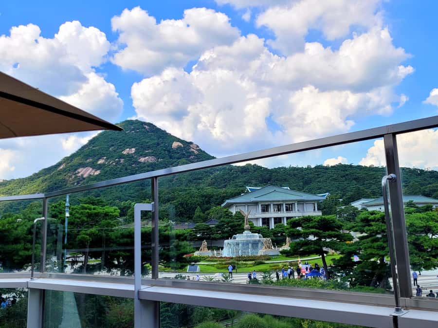Gyeongbokgung Palace, Jogyesa Temple and Bukchon village - Should you book this tour?