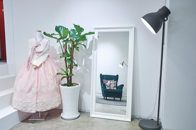 Hello Hanbok - 안녕한복 (Hello Hanbok) meet-up: location and how to use it well