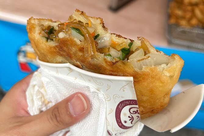 Hidden Street Food food tour in Seoul - How the small group changes the vibe