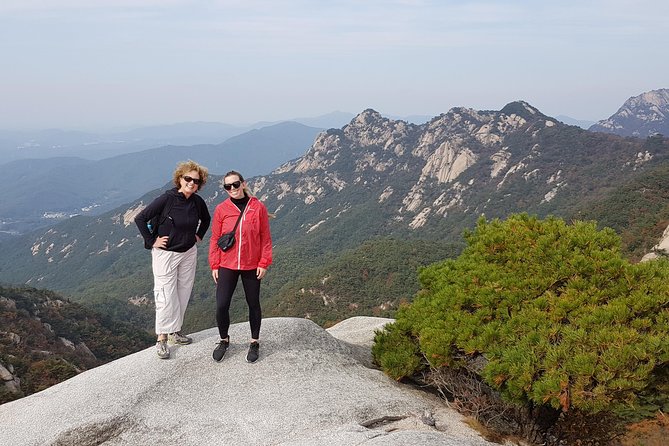 Hike at Mt. Bukhansan National Park with professional Guide(including Lunch) - Picking a licensed guide: what makes Bergen Park-style hiking work