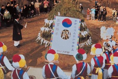 Hwaseong Fortress and Korean Folk Village Tour from Seoul - Getting from Seoul: pickup, coach comfort, and how long you’ll be out