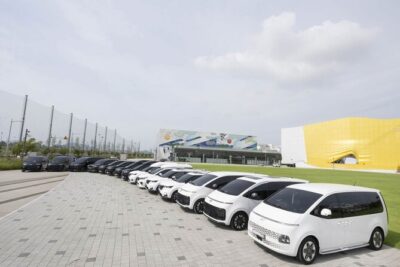 Incheon Airport Private Pick Up to and from Seoul - Getting picked up at Incheon: name-sign meeting and luggage help