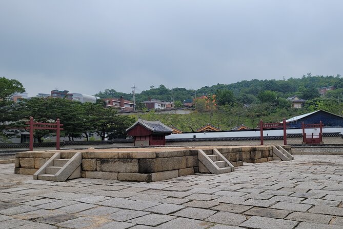 Inwangsan hike & historical sites - Traditional Snacks: Small Break, Big Morale
