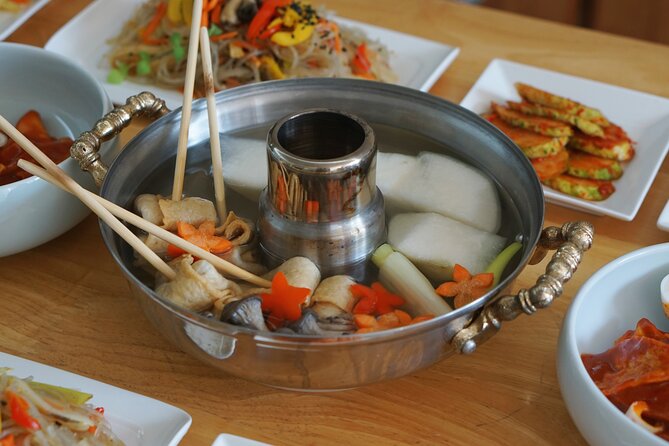 K-food cooking Japchae Mandu Tteokbokki & Fishcake - Your Four-Dish Menu: Japchae, Tteokbokki, Mandu and Fishcake