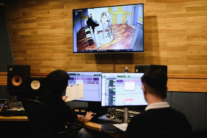 K-Pop Making Class with a Producer! - A 2-Hour K-Pop Studio Session in Seoul’s Gangnam Orbit