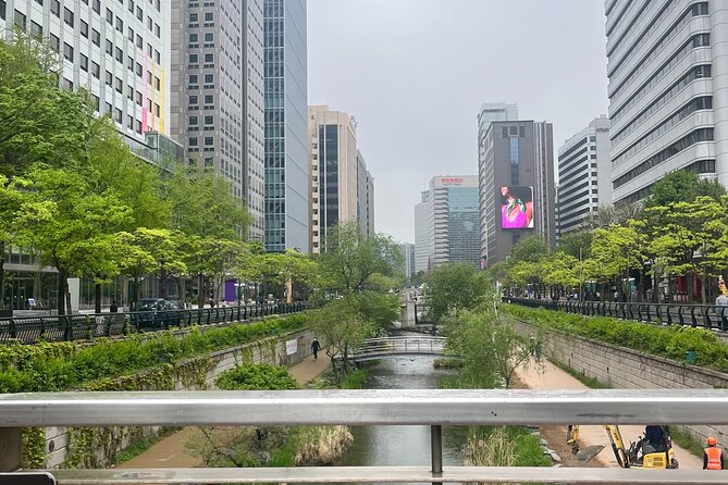 [KoreaByLocal] Authentic Seoul Night Walk and Chicken & Beer - Who should book this Seoul night walk (and who might skip it)
