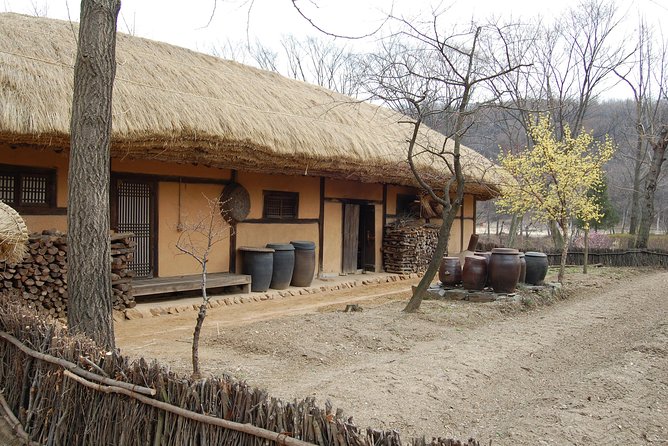 Korean Folk Village Afternoon Tour from Seoul - Pacing, free time, and the chance of a shop pitch