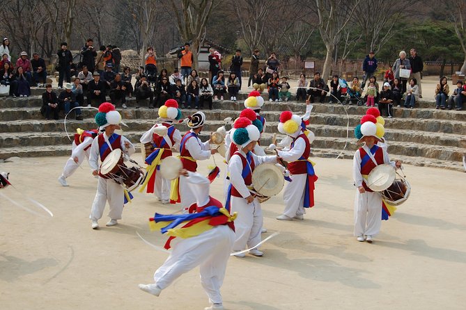 Korean Folk Village Afternoon Tour from Seoul - Weather and practical expectations when it rains