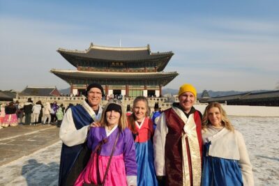 Layover Tour for essential Seoul City & Gourmet tour(Incl. Lunch) - Gyeongbokgung Palace and the Guard changing experience