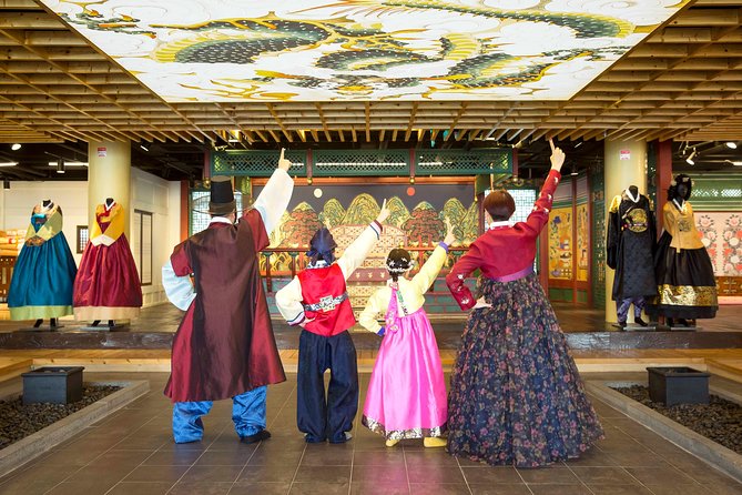N Seoul Tower Hanbok Rental - Outdoor Photo Stops Near Seoul Tower: Key of Love, Castle Wall, Palgakjeong