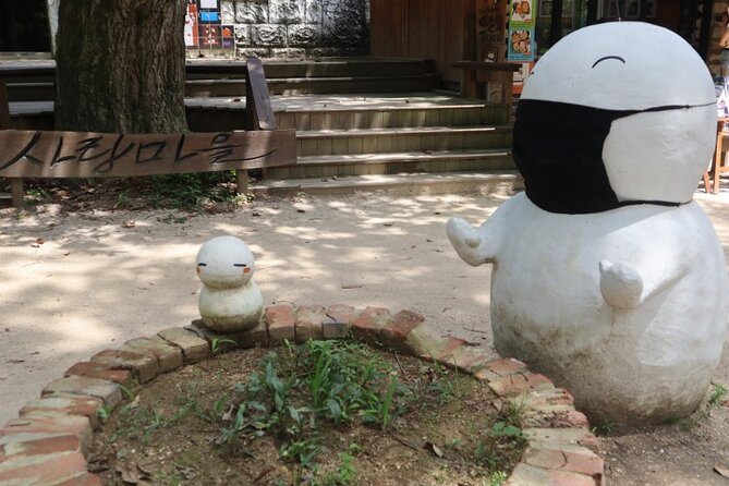 Nami Island& Petite France& Garden of Morning Calm& Italian Village One-Day Tour - The big idea: a structured day off Seoul’s map