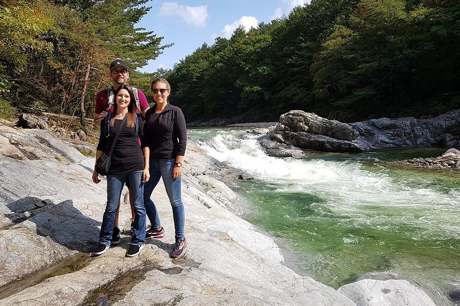 One-Day Tour for stunning Mt.Seoraksan from Seoul - How the Guide Changes Everything (Bergen Park, Kim, and Michael)