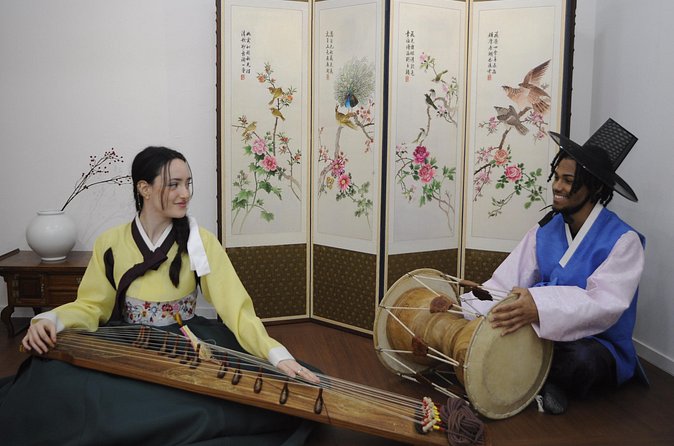 Play Gayageum in Hanbok Cultural Experience in Bukchon - Practical tips to get the most from your one-day gayageum class