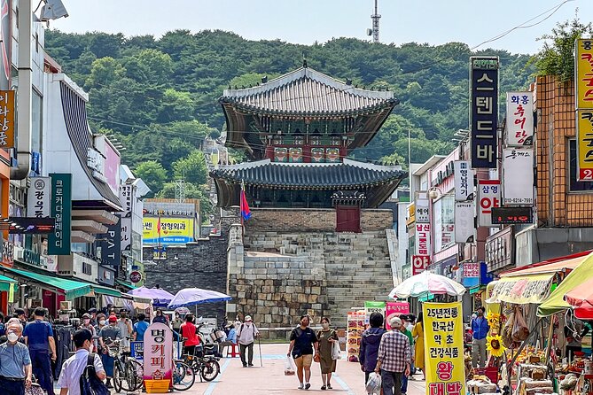 Private Day Trip to Korean Folk Village and Hwaseong Fortress - Stops 3 and 4: Yeonmudae Archery and Banghwasuryujeong Views