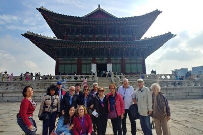 Private Full Day Seoul City Tour and N Tower Cable Car - The day at a glance: 7 to 9 hours from palaces to market food