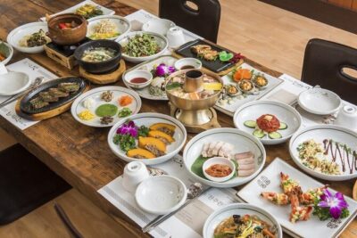 Private Jeonju Hanok Village - Culinary tour - Nambu Market: a tradition-rich break with bean sprout soup power
