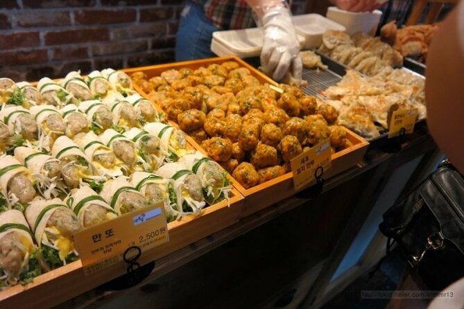 Private Jeonju Hanok Village - Culinary tour - How the route feels in real life: pacing, walking, and traffic