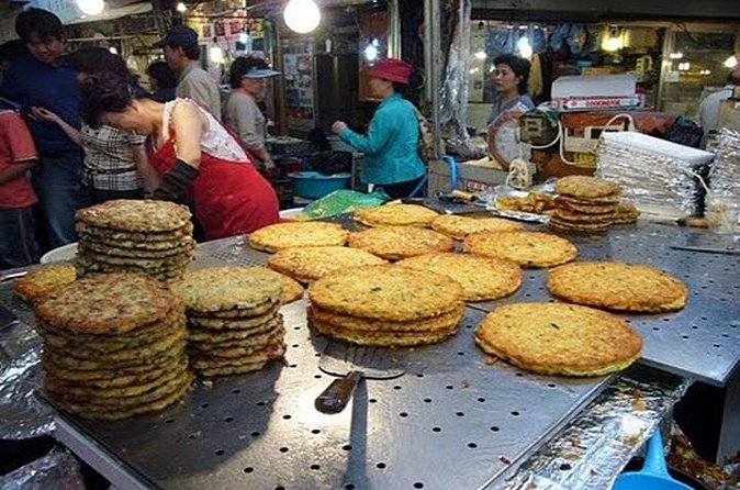 Private K-Food Walking Tour Including Visit to Dongdaemun District - Private K-Food Walking Tour: Why this route works so well