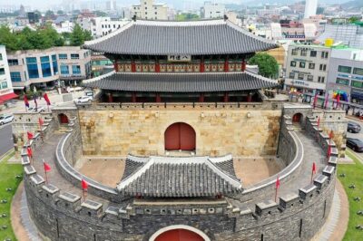 Private Korean Folk Village, Suwon Starfield Libarary&Hwaseong - The 8–9 hour schedule and why timing matters