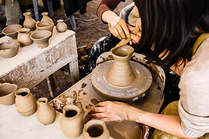 Private Korean Folk Village, Suwon Starfield Libarary&Hwaseong - Stop 4: Park Young Sook Yo Ceramics and making Joseon-style pottery