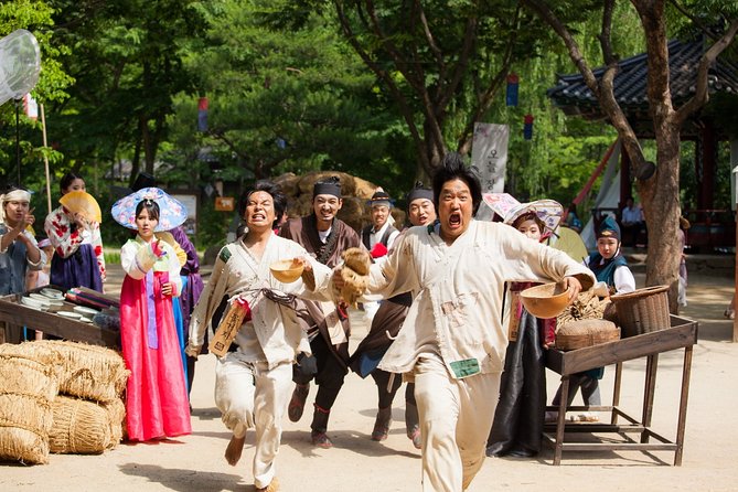 Private Korean Folk Village, Suwon Starfield Libarary&Hwaseong - Price and value: what $290 per person gets you