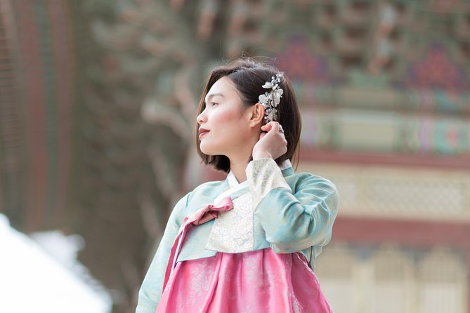 Private Palace Photo Shoot in Seoul with a Photographer - Morning vs afternoon: how to choose your start time