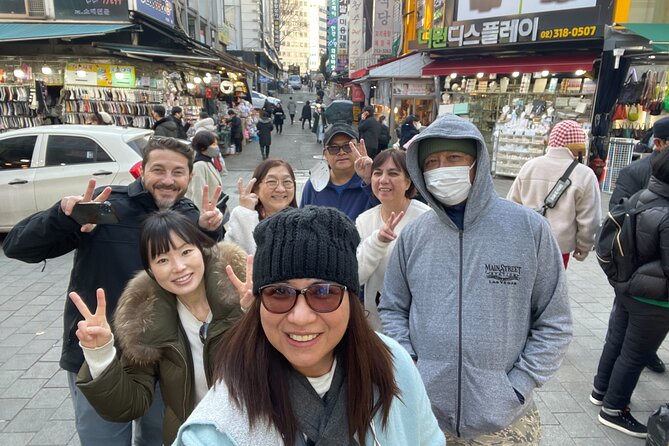 Private Seoul City Tour Palace, village, temple, market - Namsan Park by Cable Car: Seoul Views and Cherry Blossoms