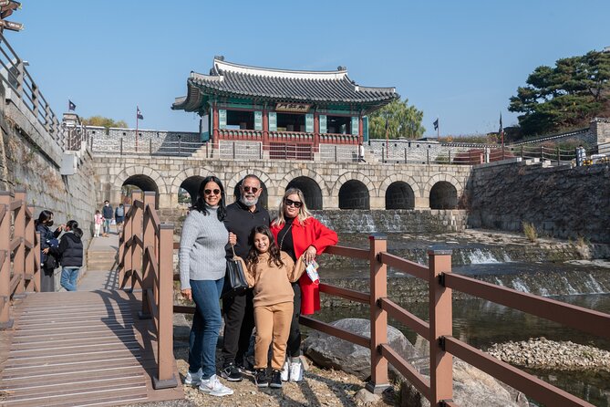 Private Tour around Suwon UNESCO Fortress and Korea Folks Village - Korean Folk Village: old homes, old life, and a different kind of learning