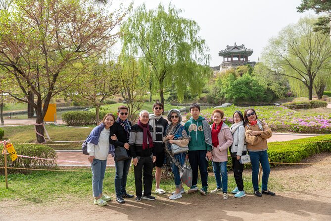 Private Tour around Suwon UNESCO Fortress and Korea Folks Village - Who this Suwon and Folk Village tour suits best