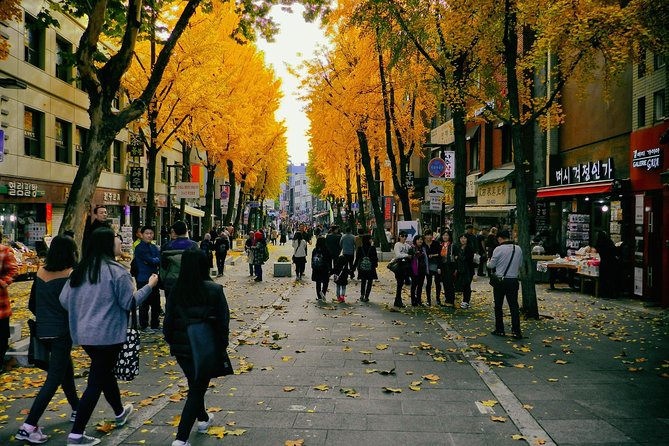 Seoul Art Tour with a Local Expert: 100% Personalized & Private - Ssamziegil: The Market-Mall Hybrid Where Art Shows Up in Design