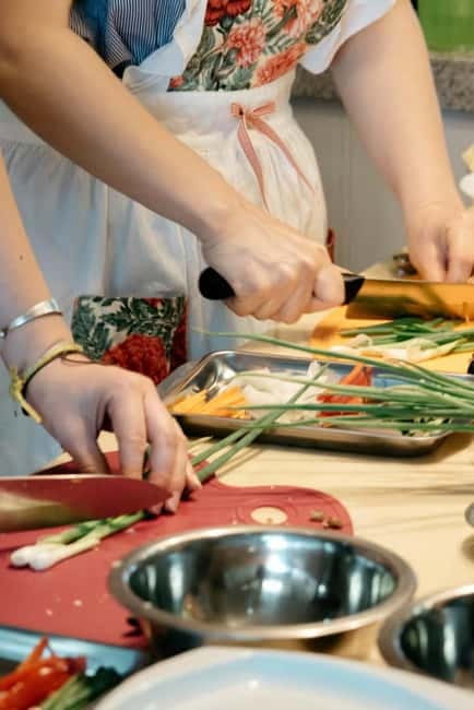 Seoul: Authentic Korean Cooking Class and Market Tour - Cooking what you choose: bulgogi, bibimbap, and kimchi pancakes