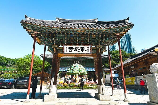Seoul Beauty & Beyond Tour - Dermatology Clinic Hour: choosing the right facial focus