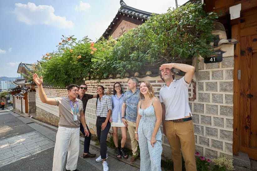 Seoul: Bukchon Village, Gyeongbokgung, Gwangjang Market - Meeting at Myeongdong (Exit 8): Getting Started Without Stress