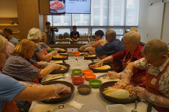 Seoul Cultural Tour - Kimchi Making, Gyeongbok palace with Hanbok - The 30-Minute Kimchi Class You Can Use at Home