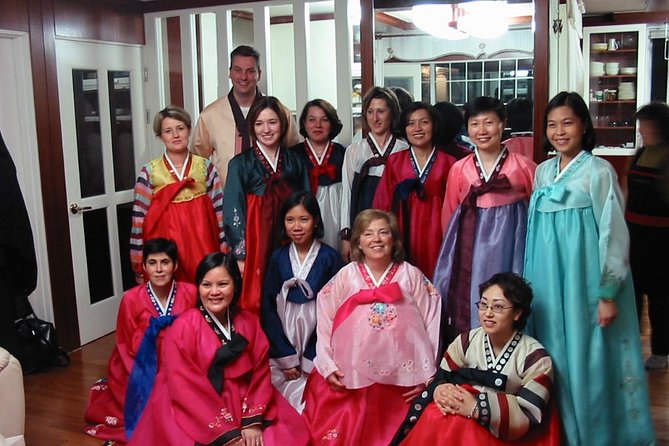 Seoul Cultural Tour - Kimchi Making, Gyeongbok palace with Hanbok - Folk Game in Seoul: The Fun Part of Learning Culture