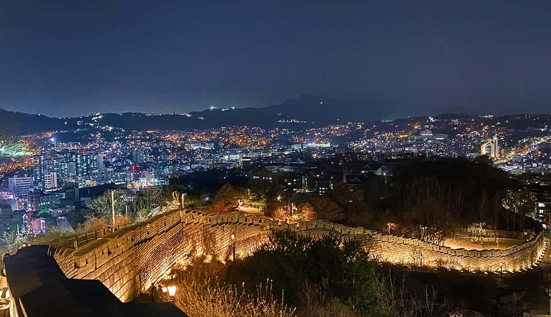 Seoul Day Tour: Gyeongbok Palace, Bukchon, Gwangjang Market - Timing, Pace, and Why the Van Helps