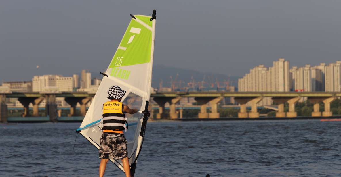 Seoul : Efoil Experience in Han River - Language and Teaching Style: Why Koa’s Instruction Gets Praised