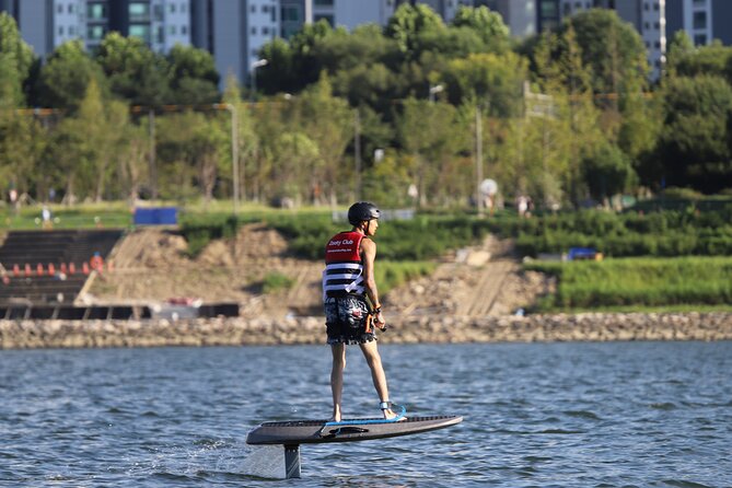 Seoul : Efoil & Windsurf Experiences in Han River - Where You Start: Meeting Point and What to Bring