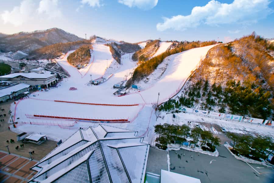 Seoul: Elysian Gangchon Winter Ski Resort Fun Day Tour - Gear Rental and Clothing: Less Hassle, More Time in Snow